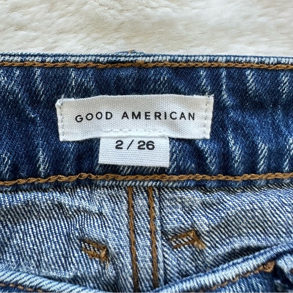 NWT!!! Good American women bombshell shorts size 26 US - Picture 6 of 10